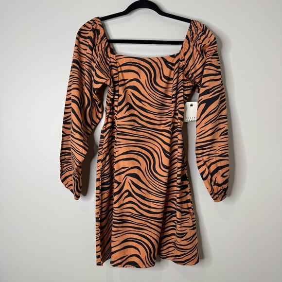 NWT Billabong Tiger Animal Print Square Neck Puff Long Sleeve Smocked Mink Dress - Picture 2 of 9